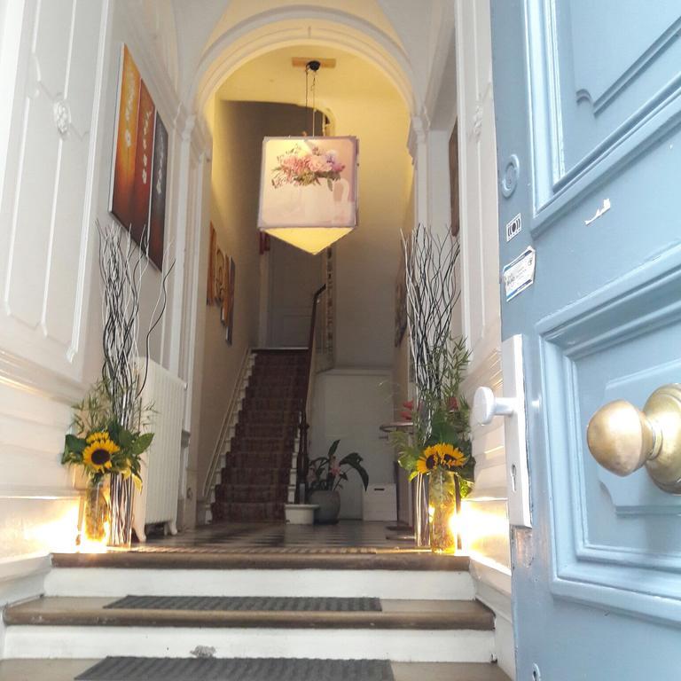 Guesthouse Marie Therese Brussels Ngoại thất bức ảnh
